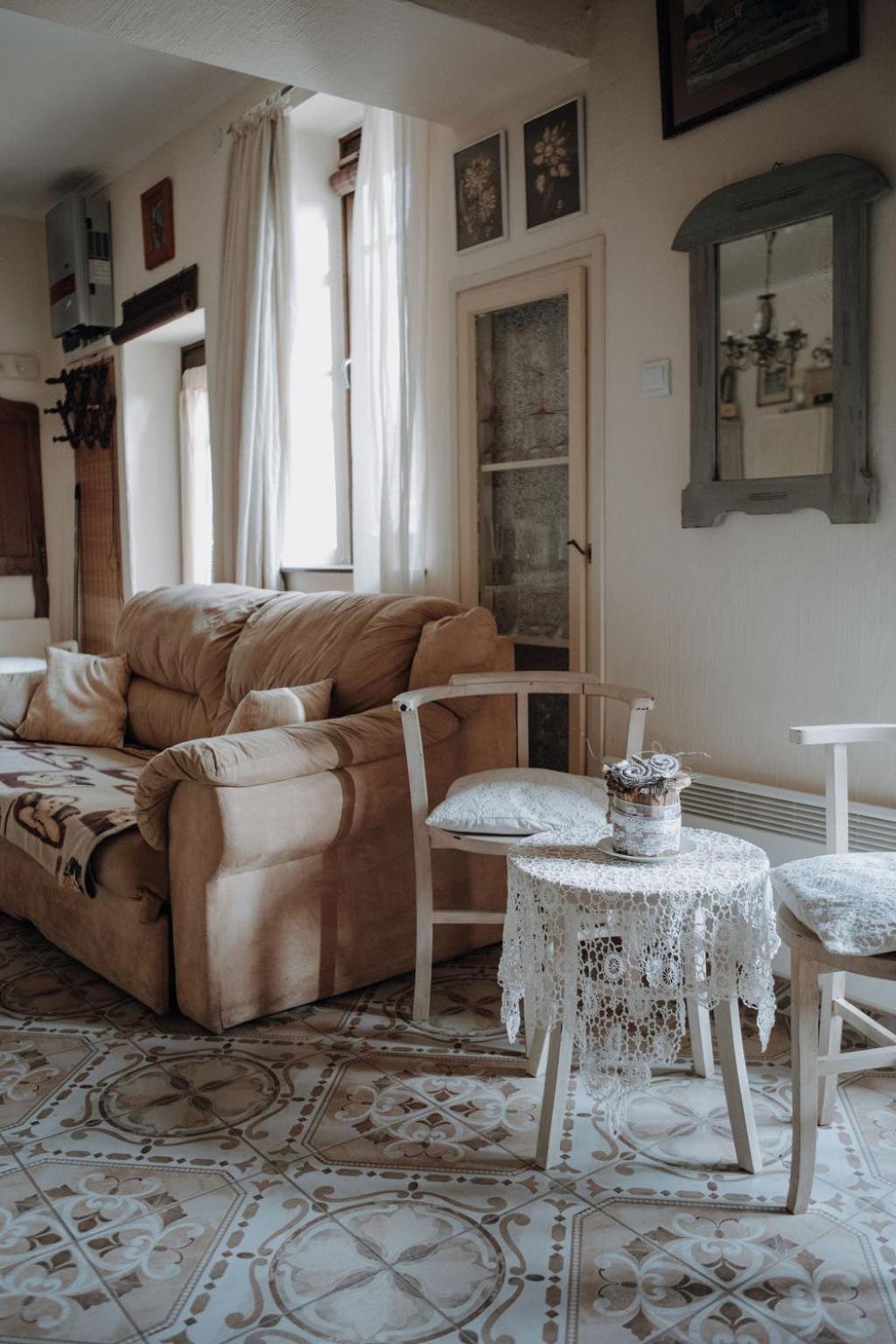 Racz Birtok Lajosmizse Apartment ภายนอก รูปภาพ