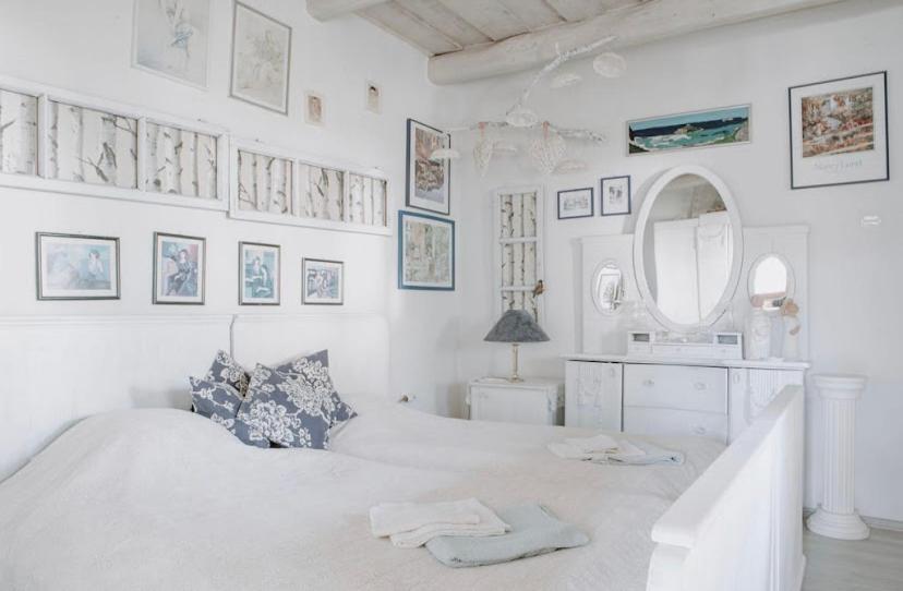 Racz Birtok Lajosmizse Apartment ภายนอก รูปภาพ